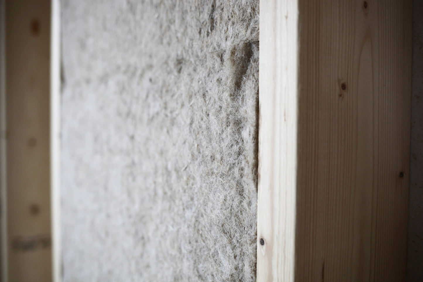 Hampa isolering 600 mm till träregel